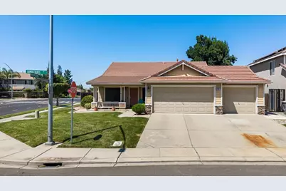 2901 Gambler Hill Court, Riverbank, CA 95367 - Photo 2