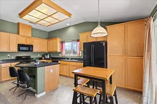 2901 Gambler Hill Ct, Riverbank, CA 95367 - Photo 18