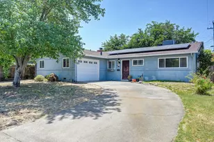 8205 Tanoak Way, Citrus Heights, CA 95621 - Photo 4