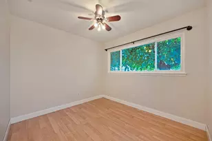 8205 Tanoak Way, Citrus Heights, CA 95621 - Photo 22