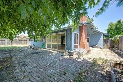 8205 Tanoak Way, Citrus Heights, CA 95621 - Photo 32