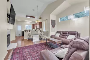7620 Monogram Dr, Sacramento, CA 95842 - Photo 6
