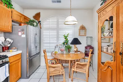 385 N 1st Street, Los Banos, CA 93635 - Photo 8
