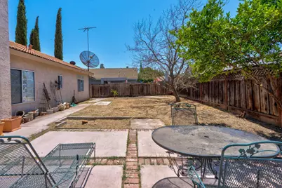 385 N 1st Street, Los Banos, CA 93635 - Photo 22