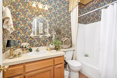 385 N 1st Street, Los Banos, CA 93635 - Photo 16