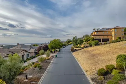 5207 Breese Circle, El Dorado Hills, CA 95762 - Photo 10