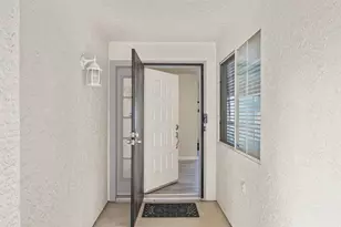 7579 Sunmore Ln, Sacramento, CA 95828 - Photo 8