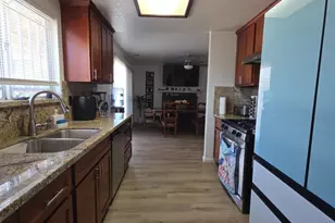 2715 Dogwood Ct, Stockton, CA 95210 - Photo 8