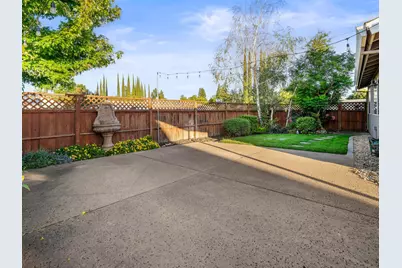 7737 N Ridge Drive, Citrus Heights, CA 95610 - Photo 18