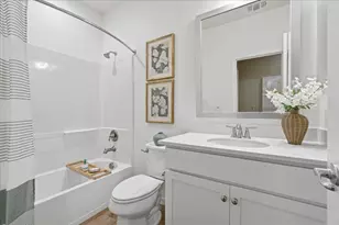 3910 Del Arco Ln, Sacramento, CA 95834 - Photo 32