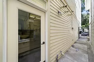 1306 19th St, Sacramento, CA 95811 - Photo 20