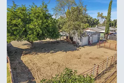 10332 E Ada Avenue, Stockton, CA 95215 - Photo 46