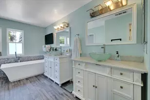 1645 Headslane Rd, West Sacramento, CA 95691 - Photo 10