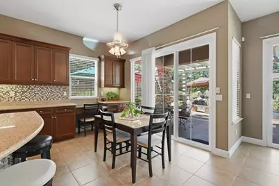 9425 Pinehurst Drive, Roseville, CA 95747 - Photo 24
