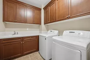 9425 Pinehurst Dr, Roseville, CA 95747 - Photo 34