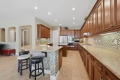 9425 Pinehurst Drive, Roseville, CA 95747 - Photo 22