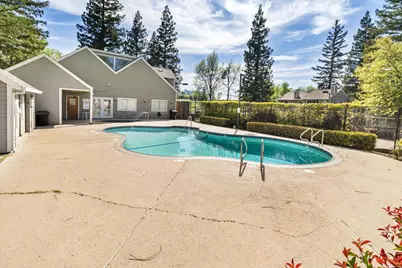 123 Valley Oak Drive #34, Roseville, CA 95678 - Photo 4