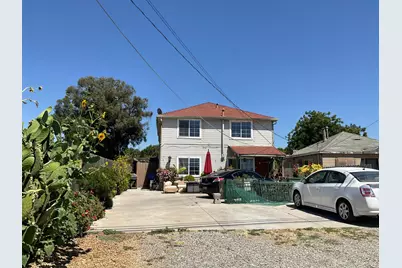 626 Santa Fe Avenue, Empire, CA 95319 - Photo 2