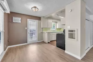 2047 Edwin Wy, Sacramento, CA 95825 - Photo 20