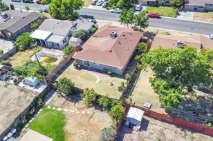 2047 Edwin Wy, Sacramento, CA 95825 - Photo 6