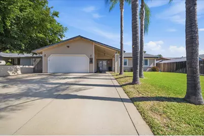8609 El Sobrante Way, Orangevale, CA 95662 - Photo 2