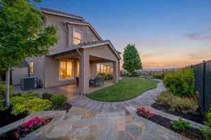 956 Old Ranch House Ct, Rocklin, CA 95765 - Photo 2