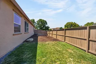 410 Greg Thatch Cir, Sacramento, CA 95835 - Photo 38