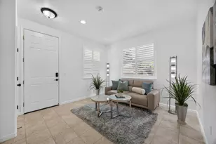410 Greg Thatch Cir, Sacramento, CA 95835 - Photo 4