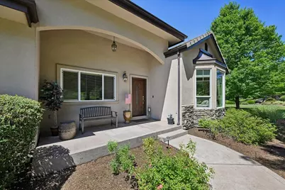 13700 Blackwood Way, Auburn, CA 95602 - Photo 2