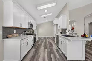 5297 Dreamgarden Loop, Roseville, CA 95747 - Photo 14