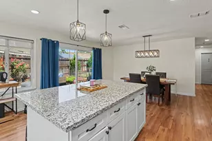 6373 Navion Dr, Citrus Heights, CA 95621 - Photo 6
