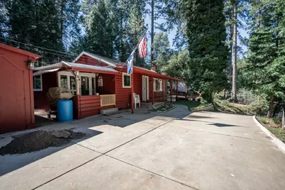 390 S Horseshoe Drive, Hathaway Pines, CA 95233 - Photo 1