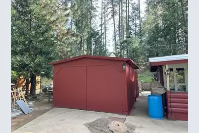 390 S Horseshoe Drive, Hathaway Pines, CA 95233 - Photo 4