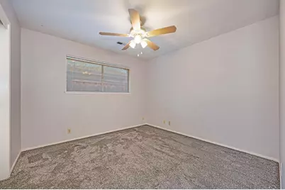 9700 Mira Del Rio Drive, Sacramento, CA 95827 - Photo 30
