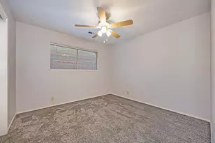 9700 Mira Del Rio Dr, Sacramento, CA 95827 - Photo 30