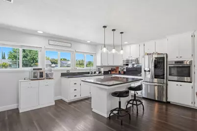 8723 Cabra Court, Elk Grove, CA 95624 - Photo 6