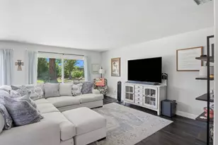 8723 Cabra Ct, Elk Grove, CA 95624 - Photo 8