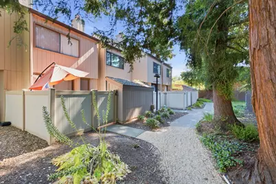 536 Woodside Oaks #7, Sacramento, CA 95825 - Photo 4