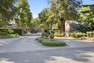 536 Woodside Oaks, Sacramento, CA 95825 - Photo 1