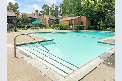 709 Woodside Ln E #2, Sacramento, CA 95825 - Photo 38