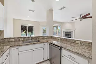 9189 E Laguna Way, Elk Grove, CA 95758 - Photo 30
