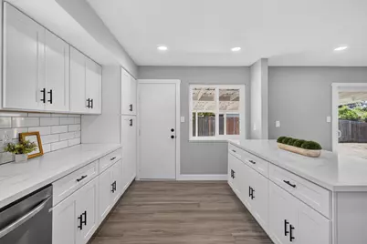 10102 Crawford Way, Sacramento, CA 95827 - Photo 18