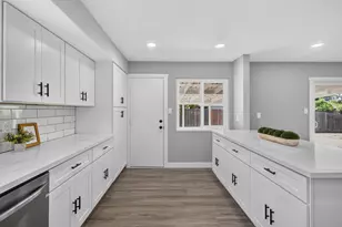 10102 Crawford Way, Sacramento, CA 95827 - Photo 18