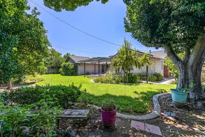 4223 W Riviera Drive, Stockton, CA 95204 - Photo 32