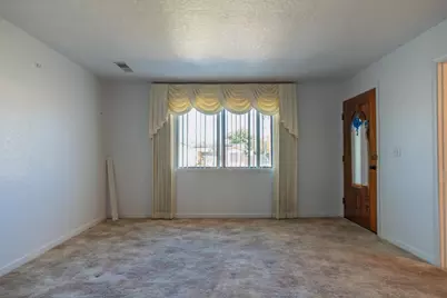 2115 S 11th Street, Los Banos, CA 93635 - Photo 4