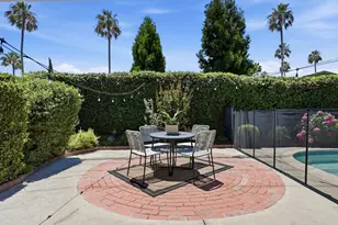 8222 Lake Forest Dr, Sacramento, CA 95826 - Photo 30