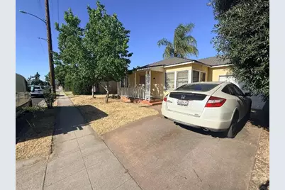 728 N Palm Avenue, Fresno, CA 93728 - Photo 8