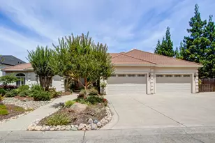 8691 Equus Ln, Fair Oaks, CA 95628 - Photo 4