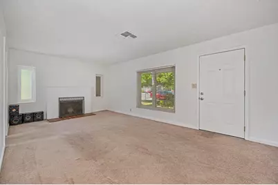 2993 Kroy Way, Sacramento, CA 95817 - Photo 8