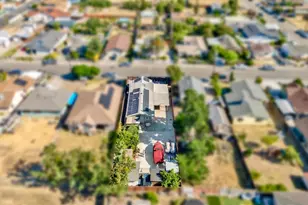 443 W 9th St, Stockton, CA 95206 - Photo 34